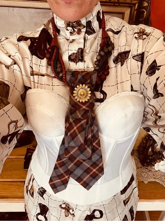 #N5 GEMINI ♊️ NECKLACE TIE - Picture 2 of 4